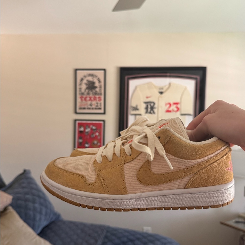 Air Jordan 1 Low SE in “Twine” — Size 9.5